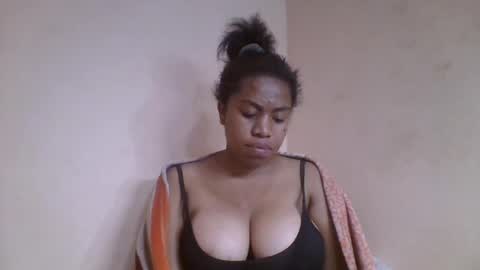 nicelly01 online show from June 2026 06:39:01 PM