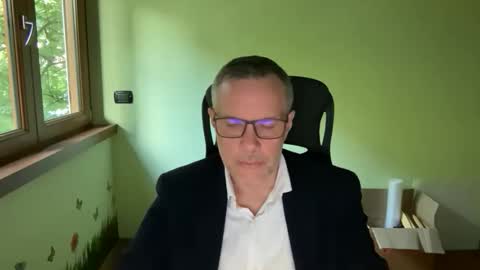Snapshot of niceshy_71 chatting on April 2026 05:05:02 PM Andrew online show from April 2026 05:05:02 PM