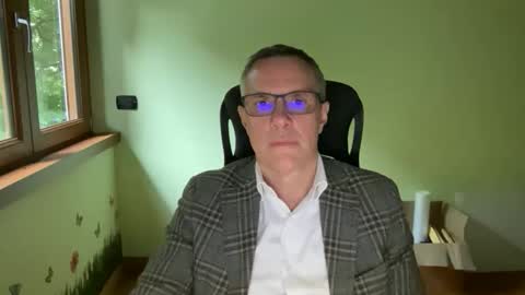 Snapshot of niceshy_71 chatting on April 2026 04:33:02 PM Andrew online show from April 2026 04:33:02 PM
