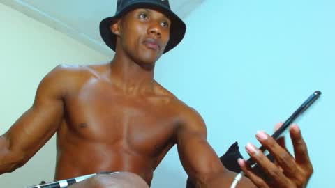 Snapshot of nicholas_smith3 chatting on May 2026 03:41:01 PM NICHOLAS online show from May 2026 03:41:01 PM