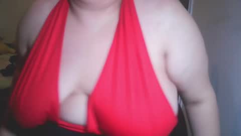 Snapshot of nicholle chatting on February 2025 11:12:02 PM Nicholle online show from February 2025 11:12:02 PM