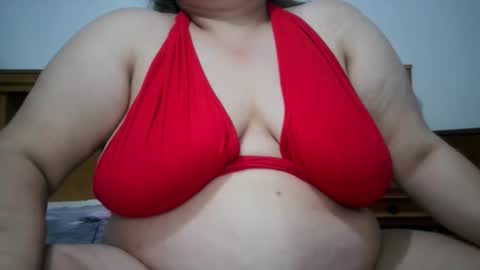 Snapshot of nicholle chatting on May 2026 09:44:02 PM Nicholle online show from May 2026 09:44:02 PM