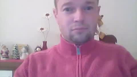 Snapshot of nick1990b chatting on December 2024 04:38:01 PM nick1990b online show from December 2024 04:38:01 PM