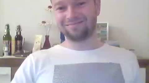 Snapshot of nick1990b chatting on February 2025 05:15:01 PM nick1990b online show from February 2025 05:15:01 PM