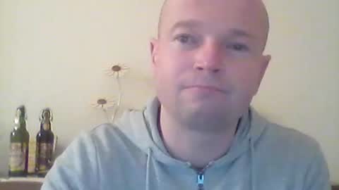 Snapshot of nick1990b chatting on March 2025 04:53:01 PM nick1990b online show from March 2025 04:53:01 PM