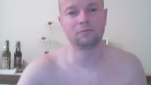 Snapshot of nick1990b chatting on March 2025 08:05:01 PM nick1990b online show from March 2025 08:05:01 PM