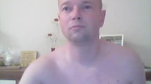 Snapshot of nick1990b chatting on October 2025 05:35:02 PM nick1990b online show from October 2025 05:35:02 PM