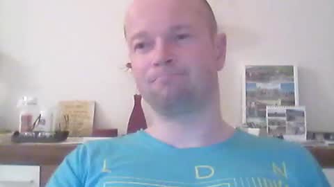 nick1990b online show from May 2026 06:24:01 PM