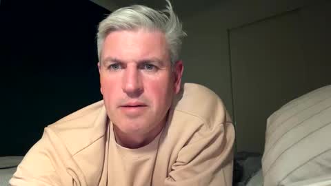 Snapshot of nick578320 chatting on April 2026 03:02:01 PM nick578320 online show from April 2026 03:02:01 PM