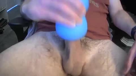 Snapshot of nick8592 chatting on April 2026 03:12:01 AM Nick online show from April 2026 03:12:01 AM