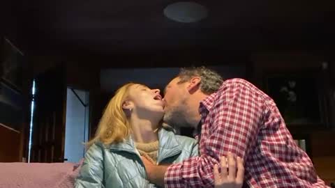 Nick f and Bennie m online show from October 2025 07:20:02 PM