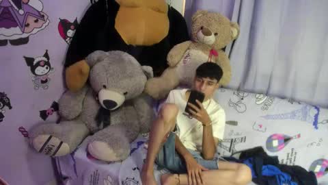 Snapshot of nick_damon chatting on February 2026 06:03:01 PM Nick online show from February 2026 06:03:01 PM