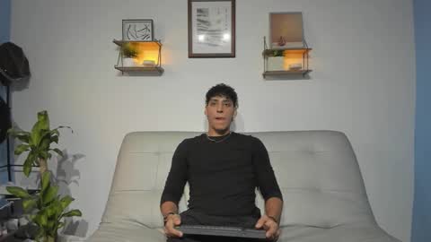 Snapshot of nick_nova chatting on November 2025 05:37:01 PM nick_nova online show from November 2025 05:37:01 PM