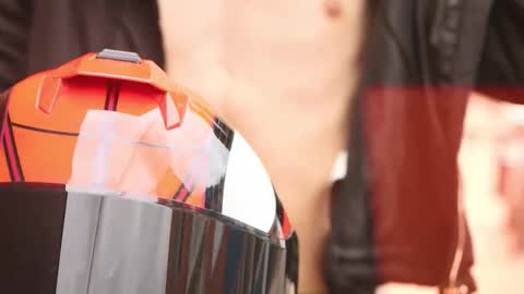 Nick  online show from November 2025 12:09:02 PM