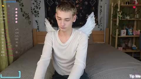 Snapshot of nick_win chatting on October 2025 06:42:02 PM Nick online show from October 2025 06:42:02 PM