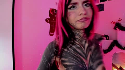 Snapshot of nicki_1 chatting on January 2025 01:25:02 PM   Help me reach 100 thumbs up online show from January 2025 01:25:02 PM