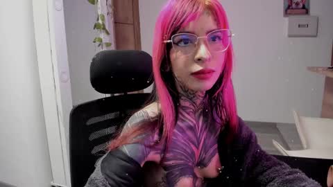 Snapshot of nicki_1 chatting on March 2025 05:42:02 AM   Help me reach 100 thumbs up online show from March 2025 05:42:02 AM