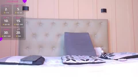 Snapshot of nicki__snow chatting on January 2026 07:26:02 PM Your baby Nicol online show from January 2026 07:26:02 PM