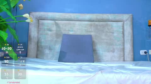 Snapshot of nicki__snow chatting on January 2026 01:28:02 PM Your baby Nicol online show from January 2026 01:28:02 PM