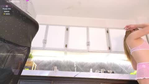 Snapshot of nicki__snow chatting on March 2026 07:06:02 PM Your baby Nicol online show from March 2026 07:06:02 PM