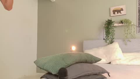 Snapshot of nickifox__ chatting on October 2025 07:33:02 PM NICKI FOX online show from October 2025 07:33:02 PM