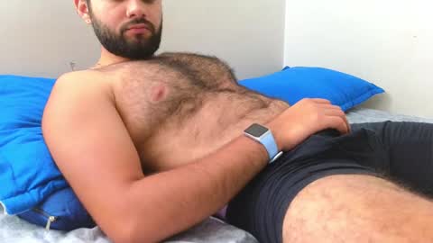 Nicolas              online show from January 2025 07:21:01 PM