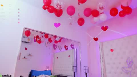 nickky online show from February 2025 01:11:01 PM