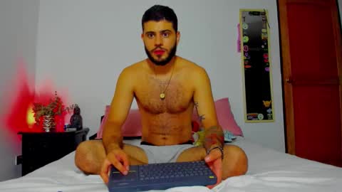 Nick  Mia  online show from December 2025 02:32:02 AM