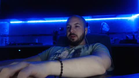 Snapshot of nickolas22 chatting on April 2026 10:31:02 PM Julian online show from April 2026 10:31:02 PM