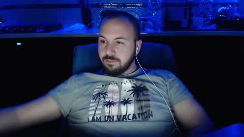 Snapshot of nickolas22 chatting on April 2026 09:51:02 PM Julian online show from April 2026 09:51:02 PM