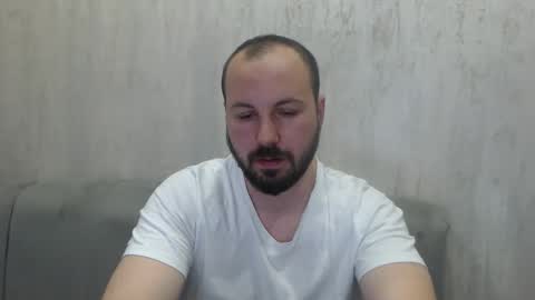 Snapshot of nickolas22 chatting on May 2026 09:11:02 PM Julian online show from May 2026 09:11:02 PM