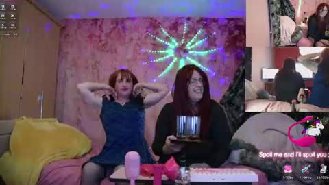 Snapshot of nicktu52 chatting on June 2026 11:35:02 PM nicktuuk online show from June 2026 11:35:02 PM