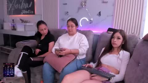 nicky_as online show from February 2026 06:23:01 PM