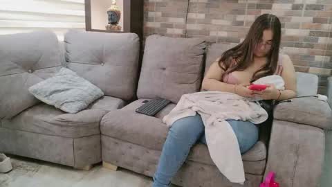 Snapshot of nicky_as chatting on May 2026 02:45:01 PM nicky_as online show from May 2026 02:45:01 PM