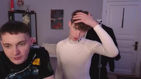 Nicki  Danny online show from November 2025 06:53:02 PM