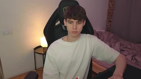 Snapshot of nicky_mart chatting on April 2026 05:30:02 PM Nicki Danny online show from April 2026 05:30:02 PM