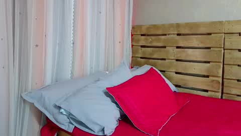 nicky_oli online show from February 2025 01:03:02 PM