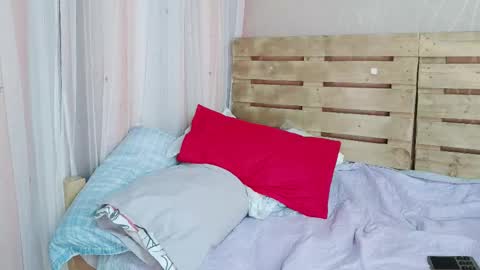 nicky_oli online show from February 2025 03:06:01 PM