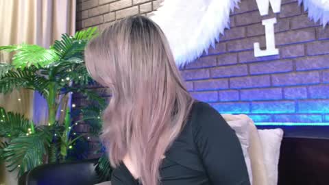 Today is my 41st birthday  And in 2 hours Im waiting for you on the stream Stock up on tokens and a good mood Nicky online show from January 2025 06:21:01 AM