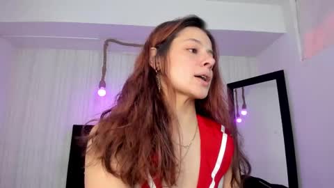 Snapshot of nicky_pop chatting on September 2025 06:46:01 PM nicky_pop online show from September 2025 06:46:01 PM