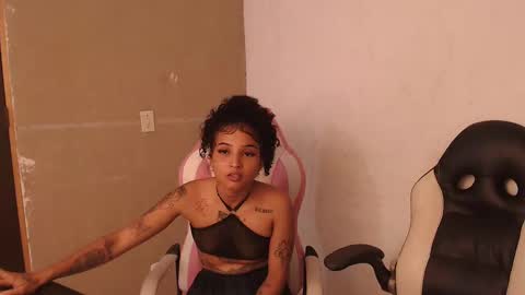 nicky_teem online show from October 2025 04:55:01 AM