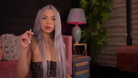 Snapshot of nickybennz chatting on October 2025 07:04:02 PM Nicky online show from October 2025 07:04:02 PM