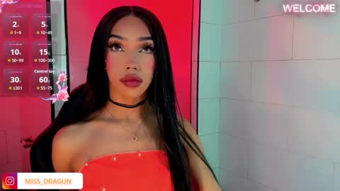 Snapshot of nickynoa chatting on October 2025 03:27:02 AM Nicky online show from October 2025 03:27:02 AM