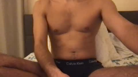 Snapshot of nickyrscott chatting on February 2025 09:32:01 AM nickyrscott online show from February 2025 09:32:01 AM