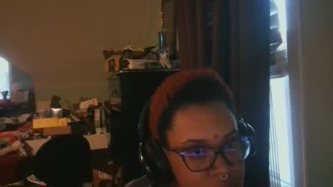 nickythehawtie online show from February 2026 10:35:02 PM