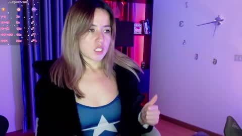 Nicky online show from February 2025 11:10:02 PM