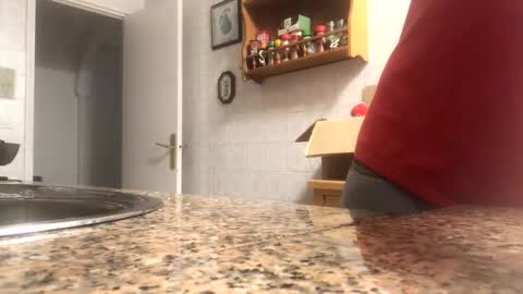 Nico online show from October 2025 07:01:01 PM