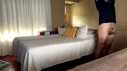 nicolas online show from February 2025 07:52:02 PM