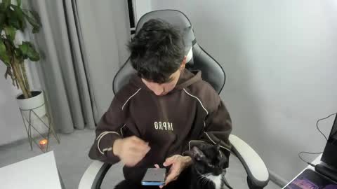 Snapshot of nico_nico_xd chatting on April 2026 04:16:01 AM Nico online show from April 2026 04:16:01 AM