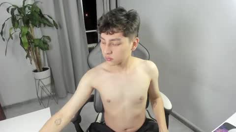 Snapshot of nico_nico_xd chatting on April 2026 04:04:01 AM Nico online show from April 2026 04:04:01 AM